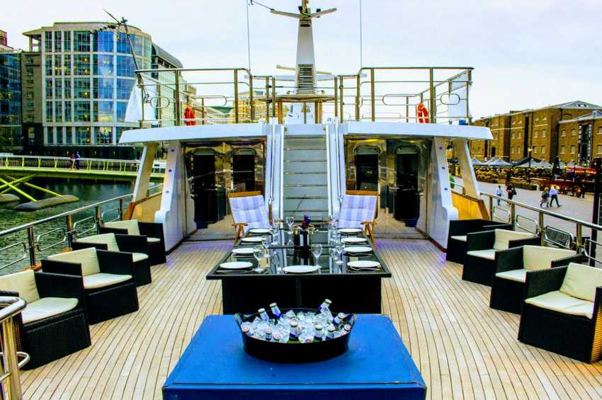 absolute pleasure yacht london