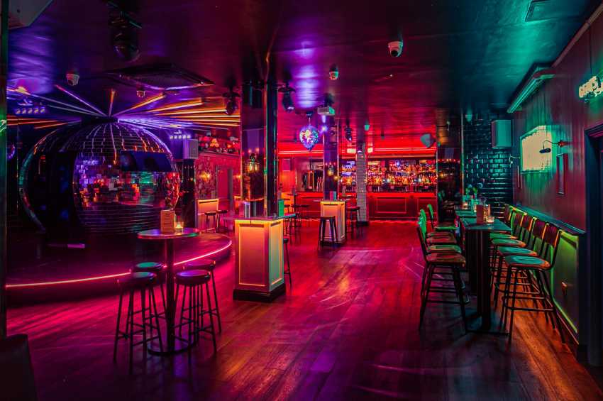 Simmons Bar Holborn, 2 amazing event spaces - Venue Search London